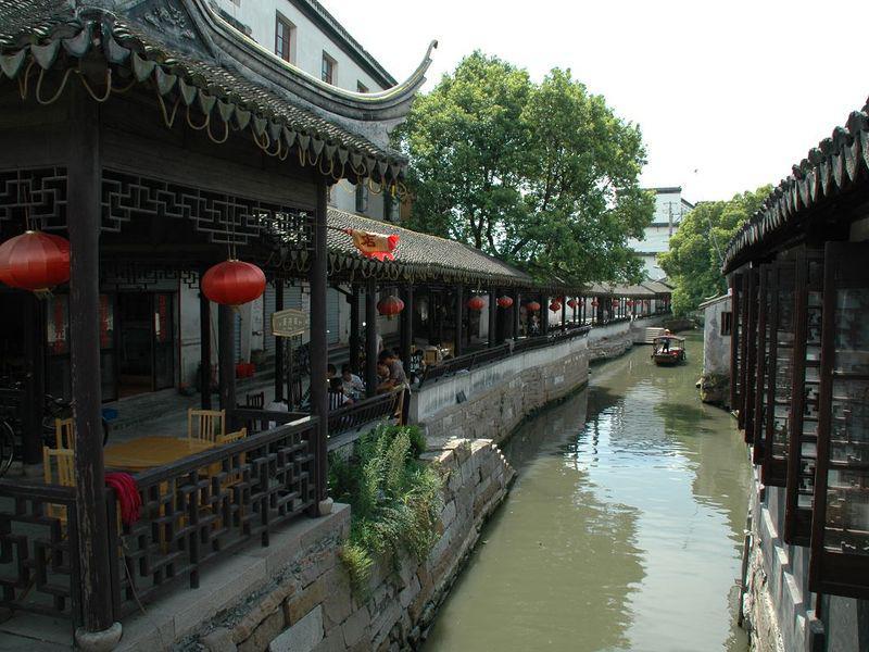 乡村“小集市”激活振兴“大能量”